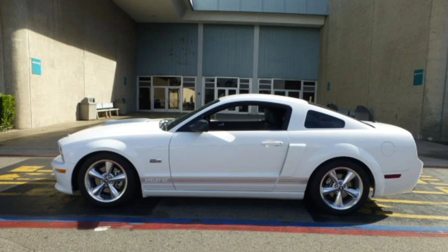 2007 Ford S197 Mustang - Image 2 of 9