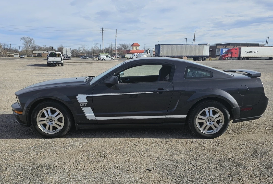 2007 Ford S197 Mustang - Image 2 of 10