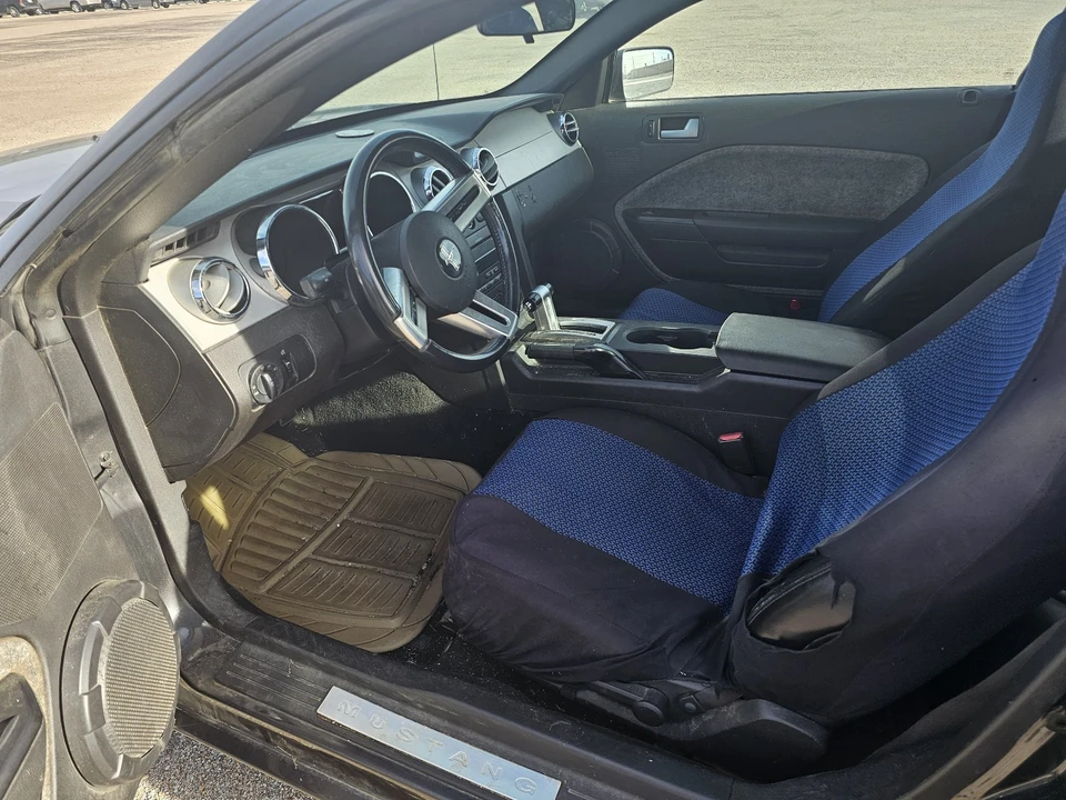 2007 Ford S197 Mustang - Image 7 of 10