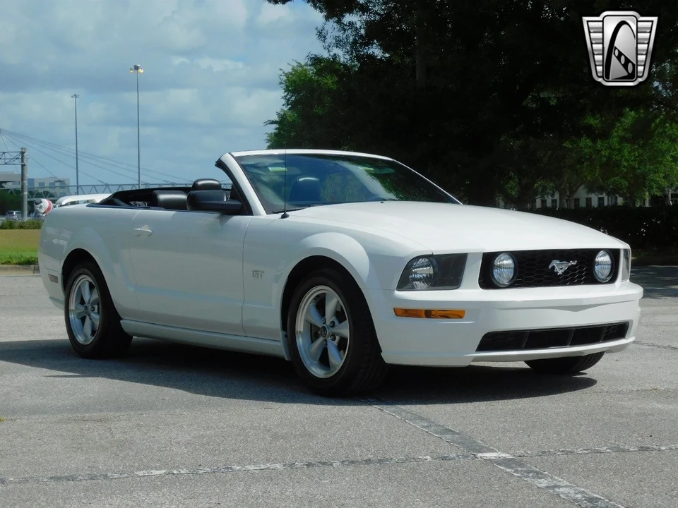 2007 Ford S197 Mustang - Image 11 of 21