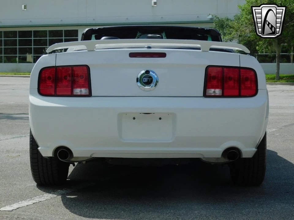 2007 Ford S197 Mustang - Image 8 of 21