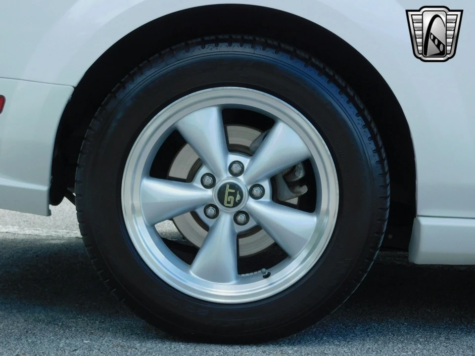 2007 Ford S197 Mustang - Image 15 of 21