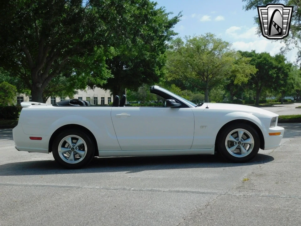 2007 Ford S197 Mustang - Image 10 of 21