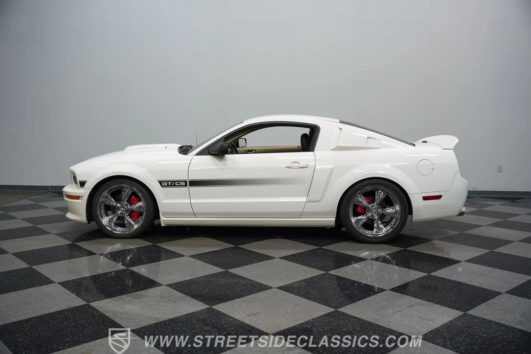2007 Ford S197 Mustang - Image 8 of 31