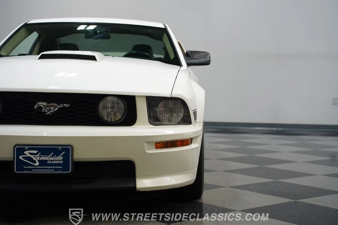 2007 Ford S197 Mustang - Image 19 of 31