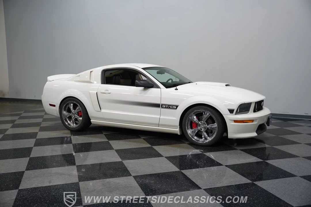 2007 Ford S197 Mustang - Image 16 of 31