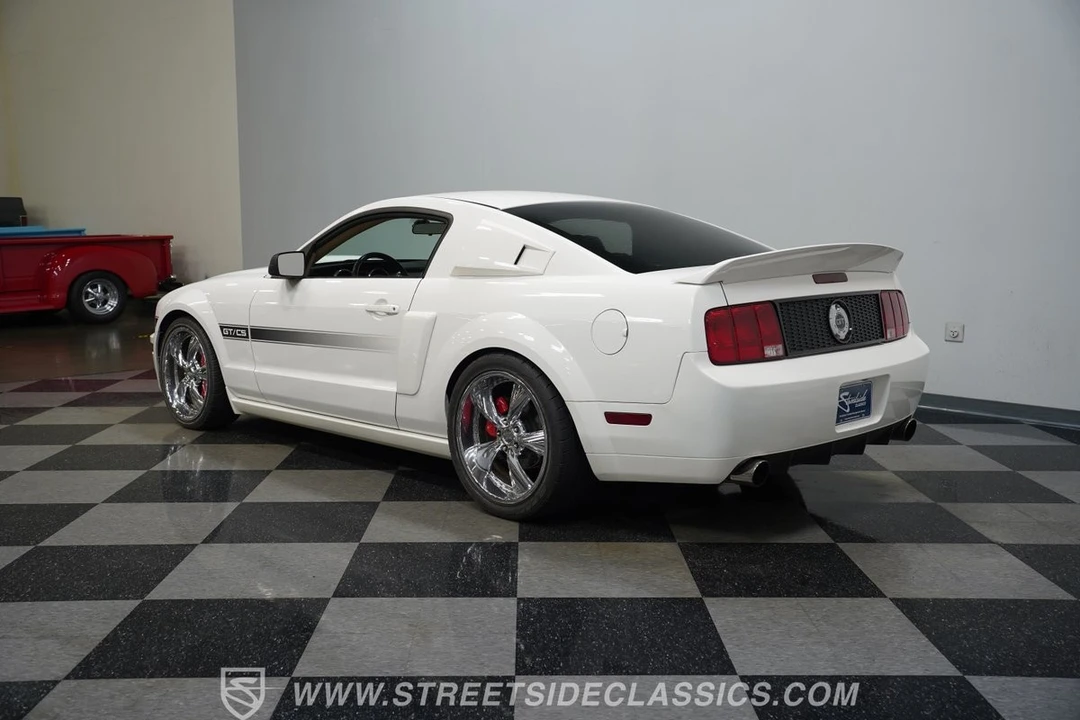 2007 Ford S197 Mustang - Image 10 of 31