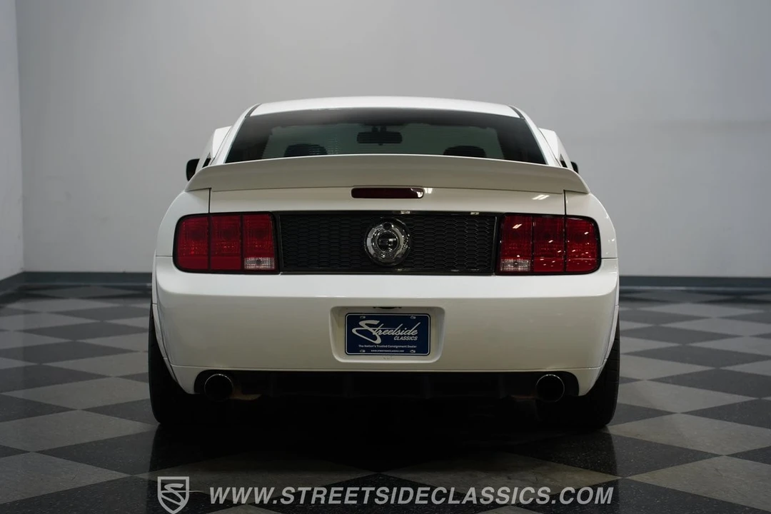 2007 Ford S197 Mustang - Image 11 of 31