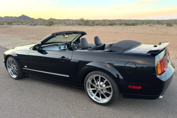2007 Ford S197 Mustang - Image 2 of 7