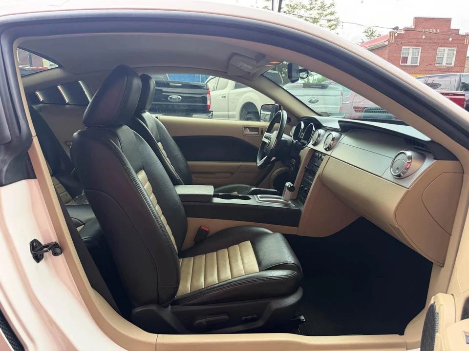 2007 Ford S197 Mustang - Image 22 of 31
