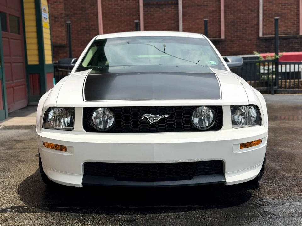 2007 Ford S197 Mustang - Image 11 of 31