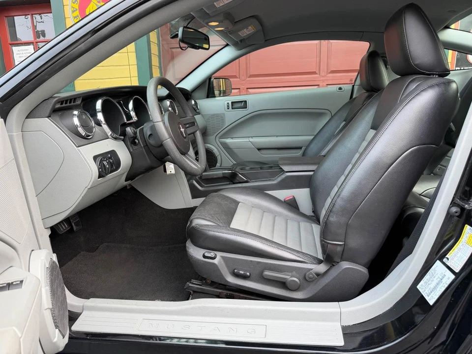 2007 Ford S197 Mustang - Image 14 of 31