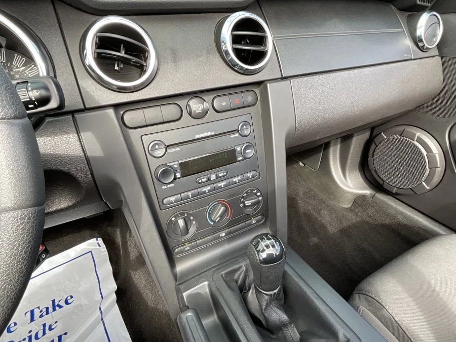 2007 Ford S197 Mustang - Image 8 of 13