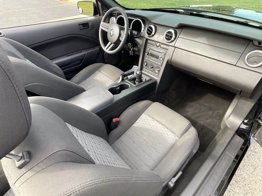2007 Ford S197 Mustang - Image 11 of 13