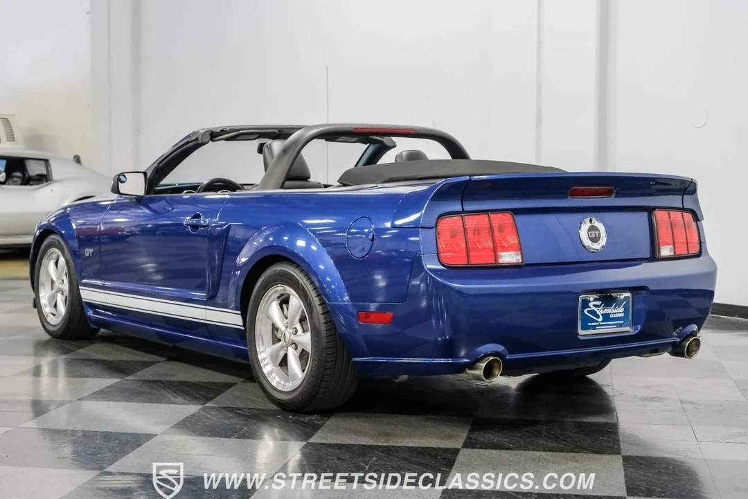2007 Ford S197 Mustang - Image 10 of 21