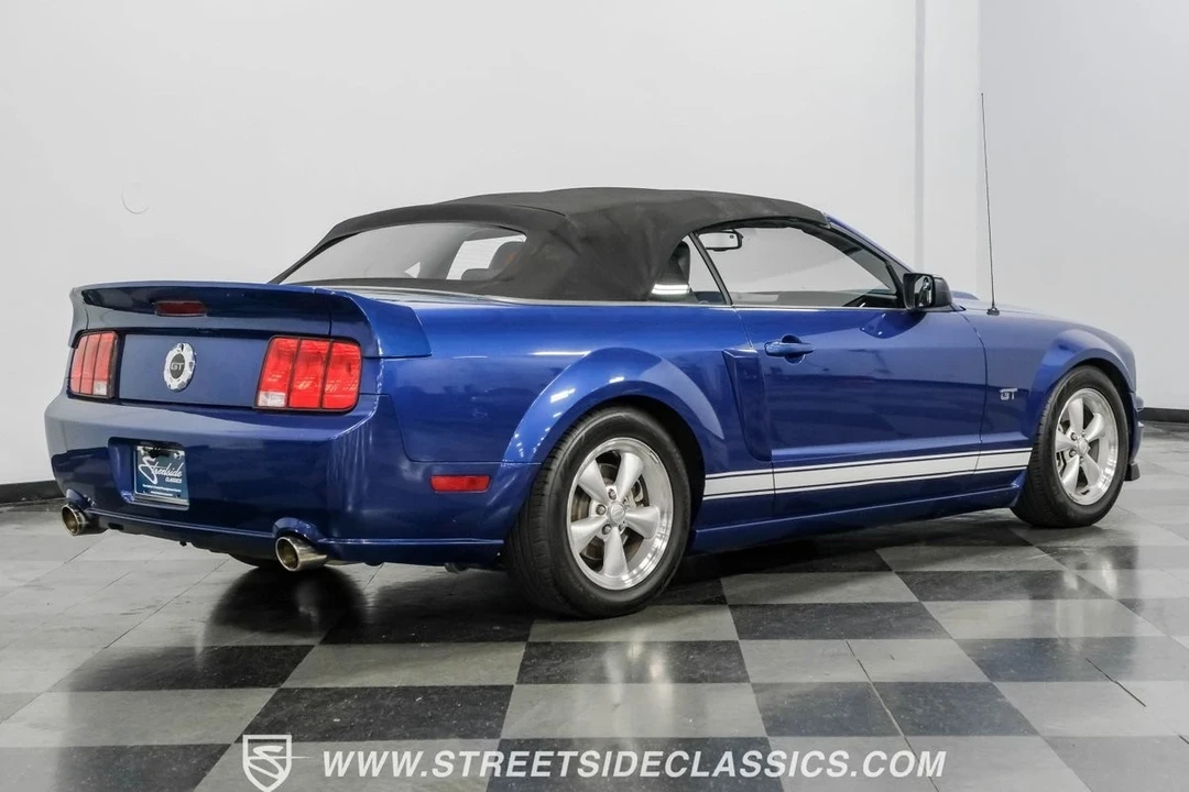 2007 Ford S197 Mustang - Image 13 of 21