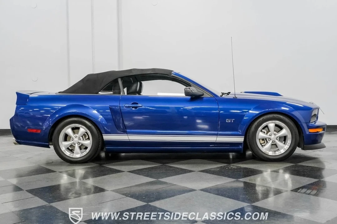 2007 Ford S197 Mustang - Image 15 of 21