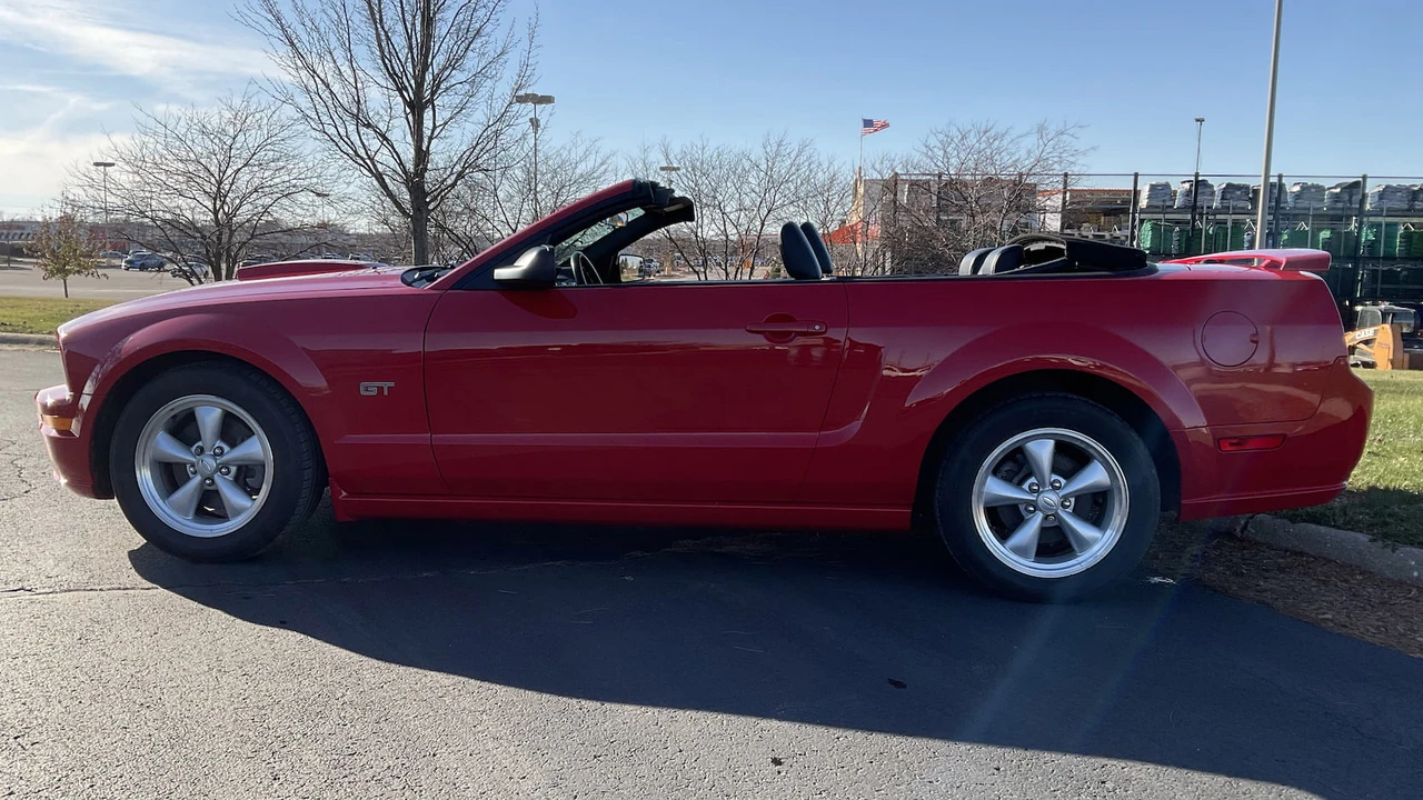 2007 Ford S197 Mustang - Image 2 of 14