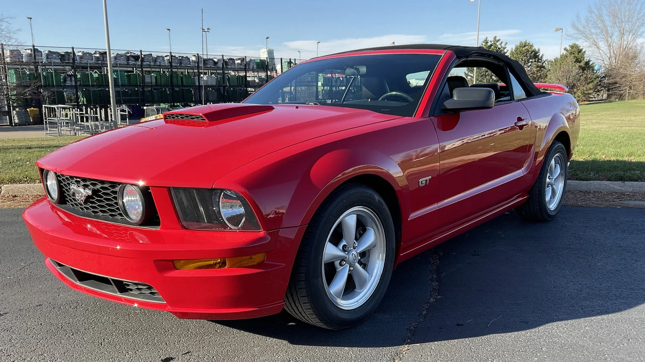 2007 Ford S197 Mustang - Image 14 of 14