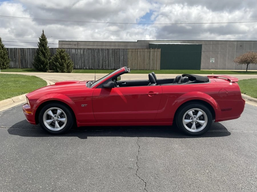 2007 Ford S197 Mustang - Image 2 of 11