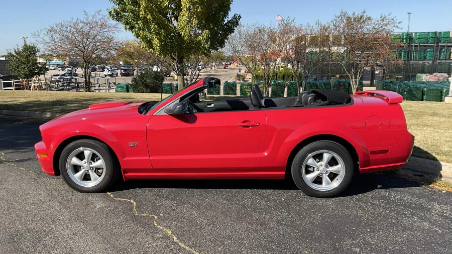 2007 Ford S197 Mustang - Image 2 of 13