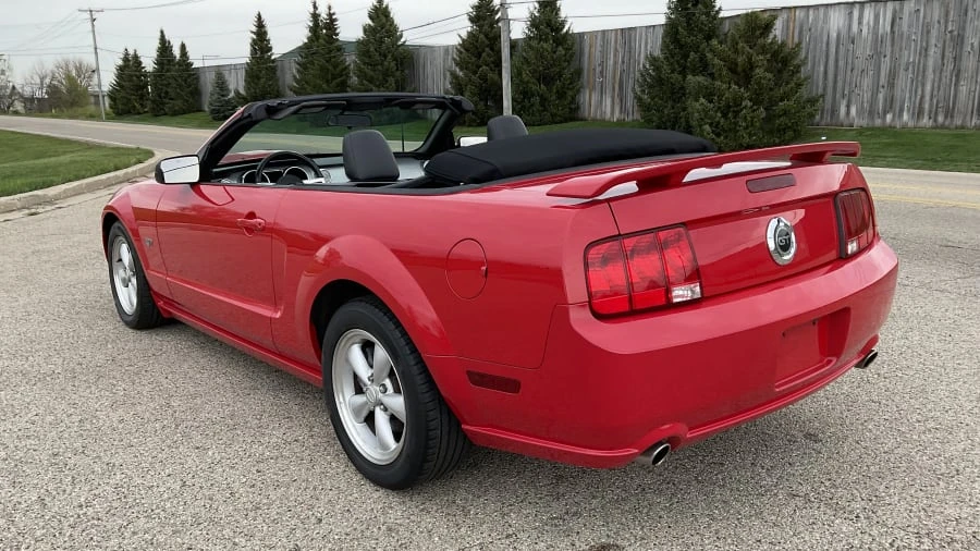 2007 Ford S197 Mustang - Image 3 of 11