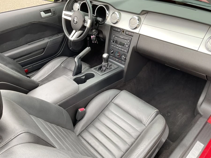 2007 Ford S197 Mustang - Image 9 of 11