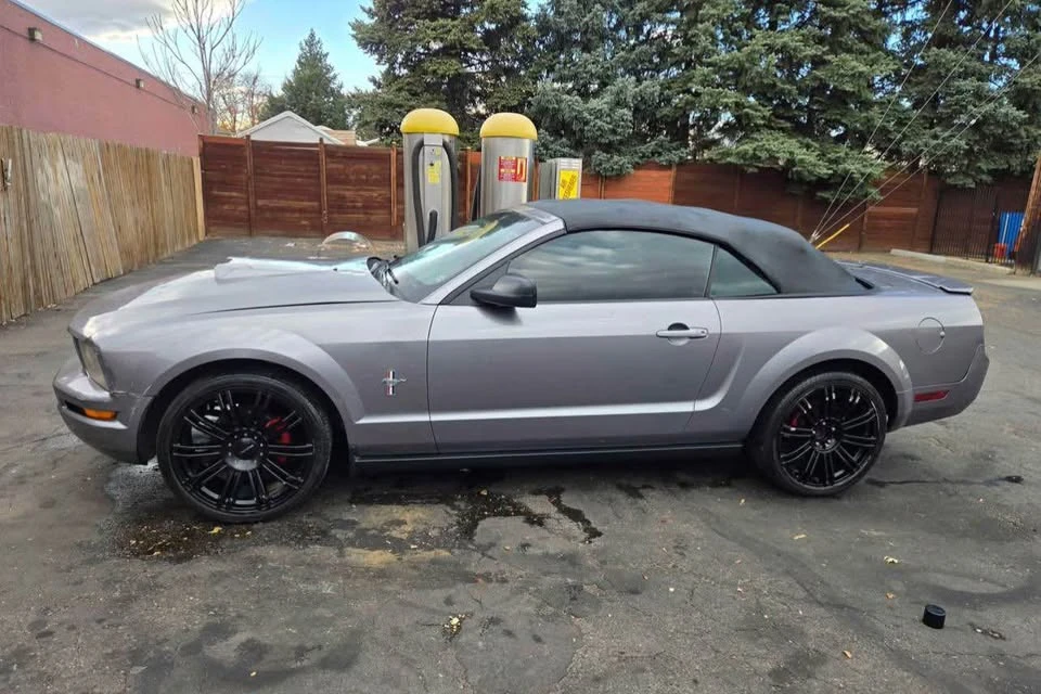 2007 Ford S197 Mustang - Image 6 of 8