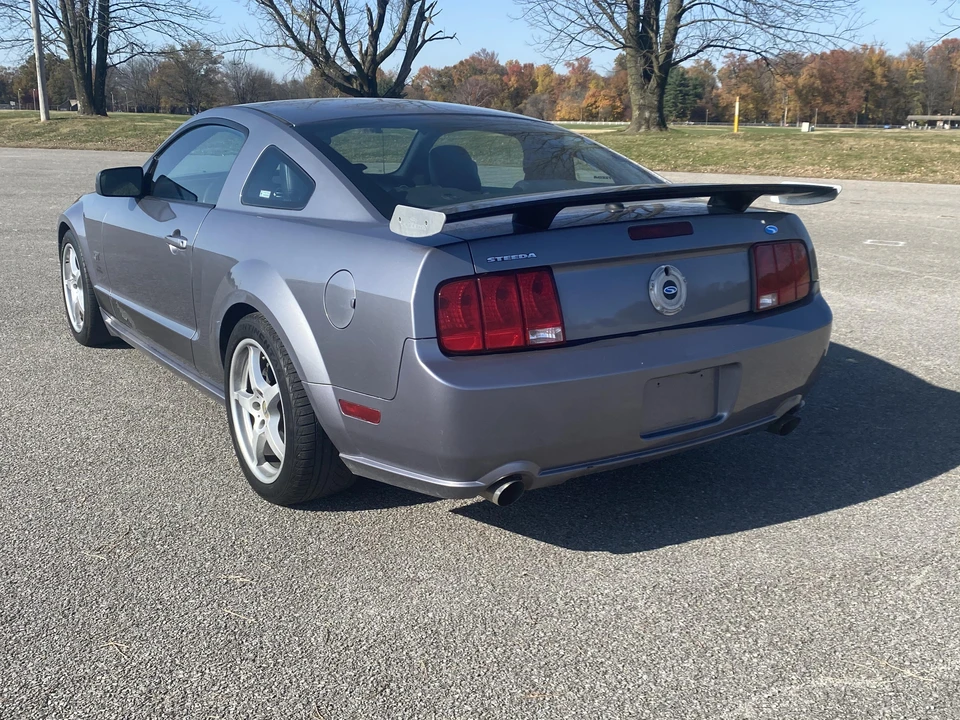 2007 Ford S197 Mustang - Image 12 of 31