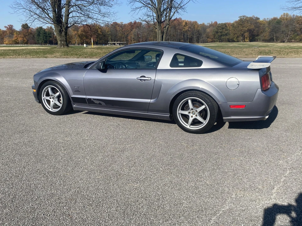 2007 Ford S197 Mustang - Image 10 of 31