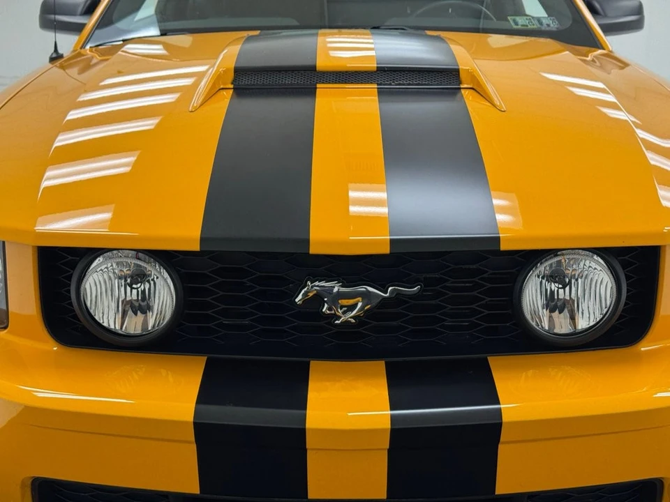 2007 Ford S197 Mustang - Image 9 of 12