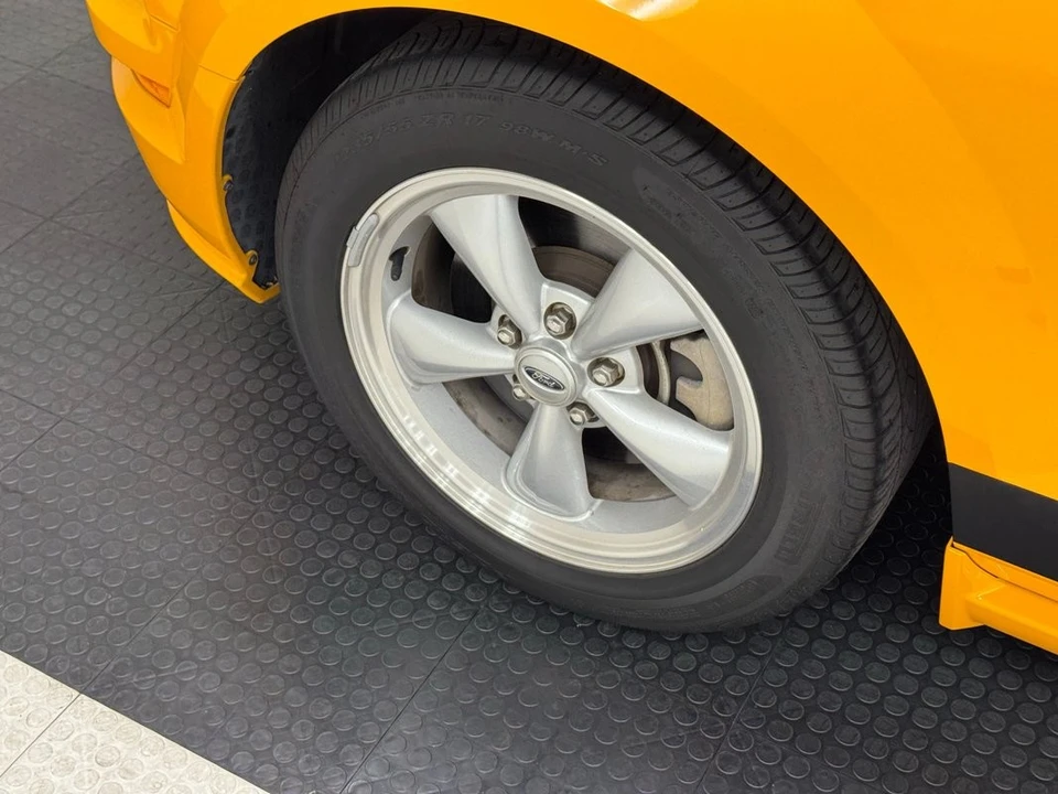 2007 Ford S197 Mustang - Image 11 of 12