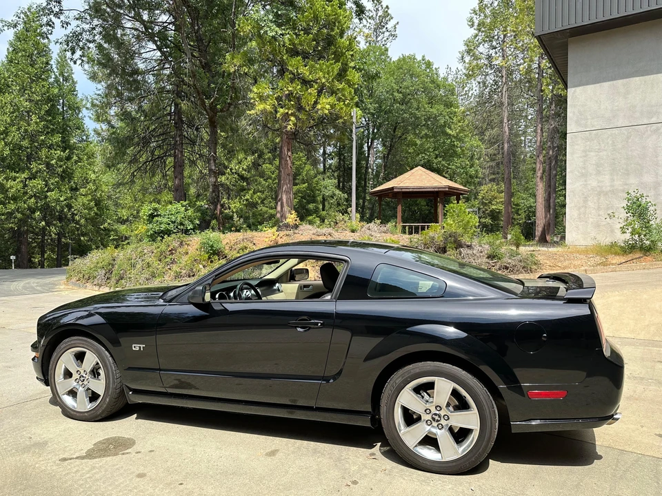 2007 Ford S197 Mustang - Image 13 of 31