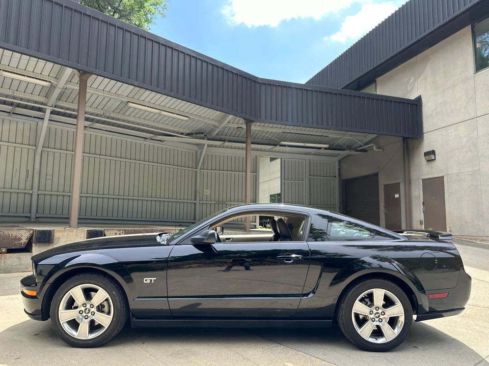 2007 Ford S197 Mustang - Image 11 of 31