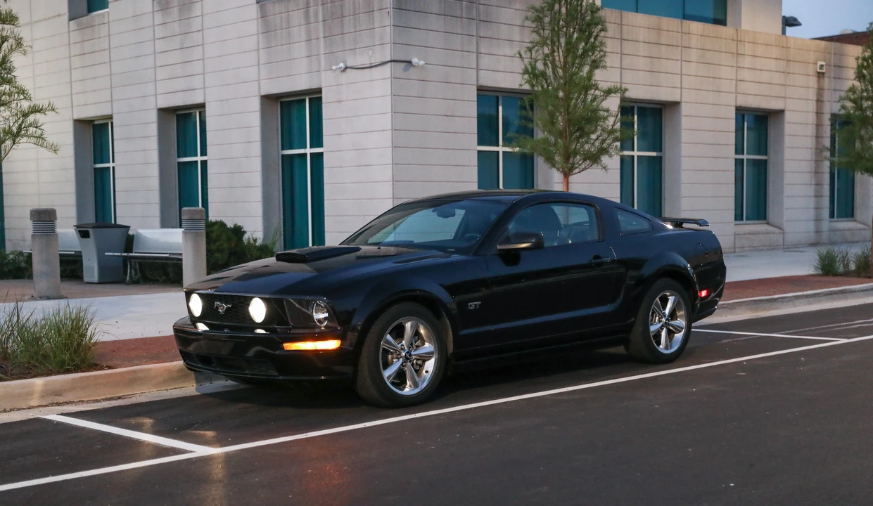 2007 Ford S197 Mustang - Image 12 of 31