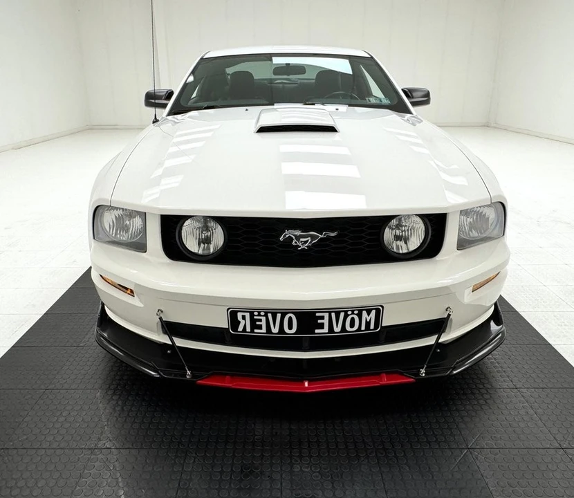 2007 Ford - Image 8 of 31