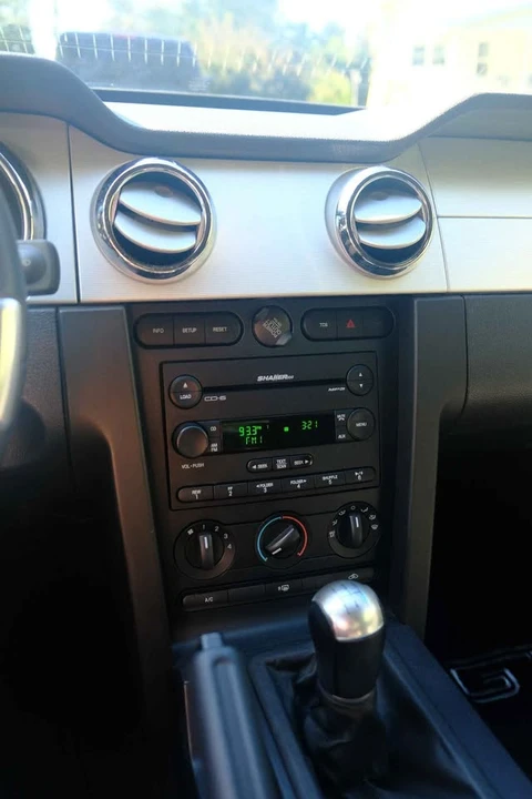 2007 Ford S197 Mustang - Image 8 of 9
