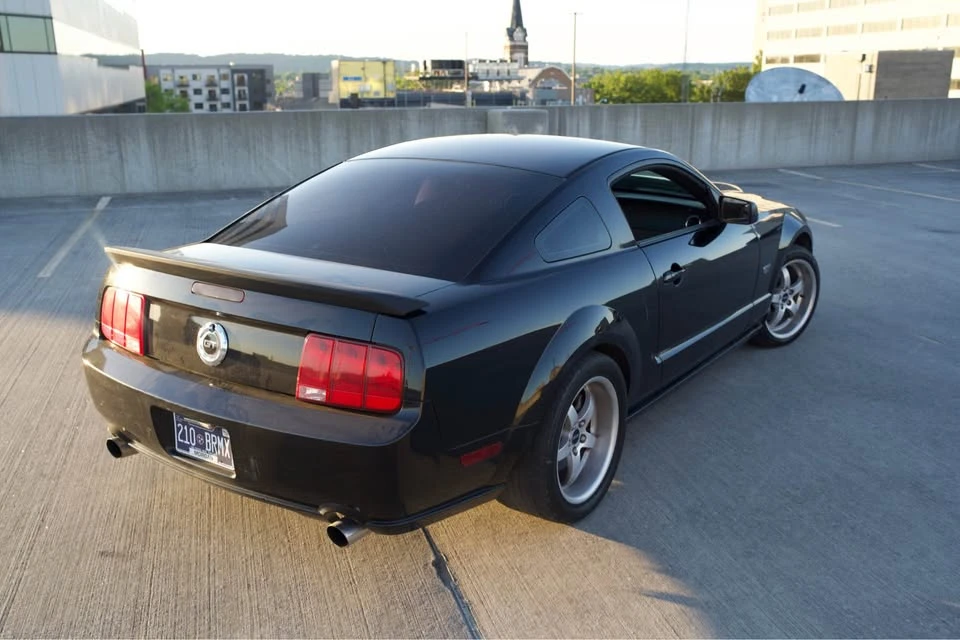2007 Ford S197 Mustang GT - Image 2 of 4