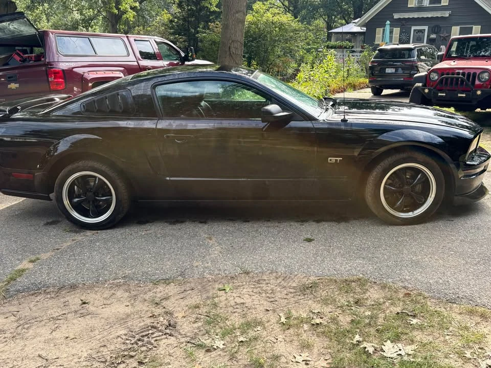 2007 Ford S197 Mustang GT - Image 3 of 10