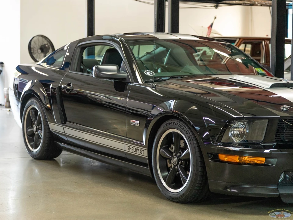 2007 Ford S197 Mustang - Image 12 of 21