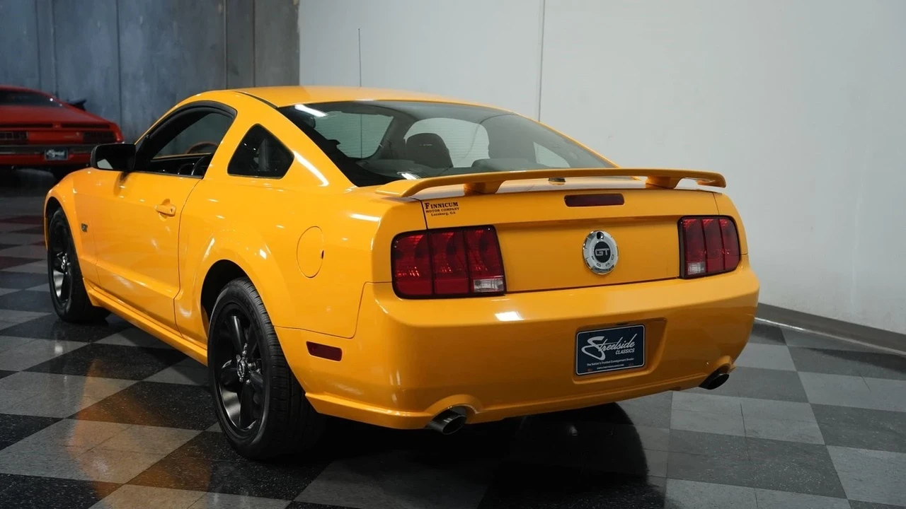 2007 Ford S197 Mustang - Image 9 of 12