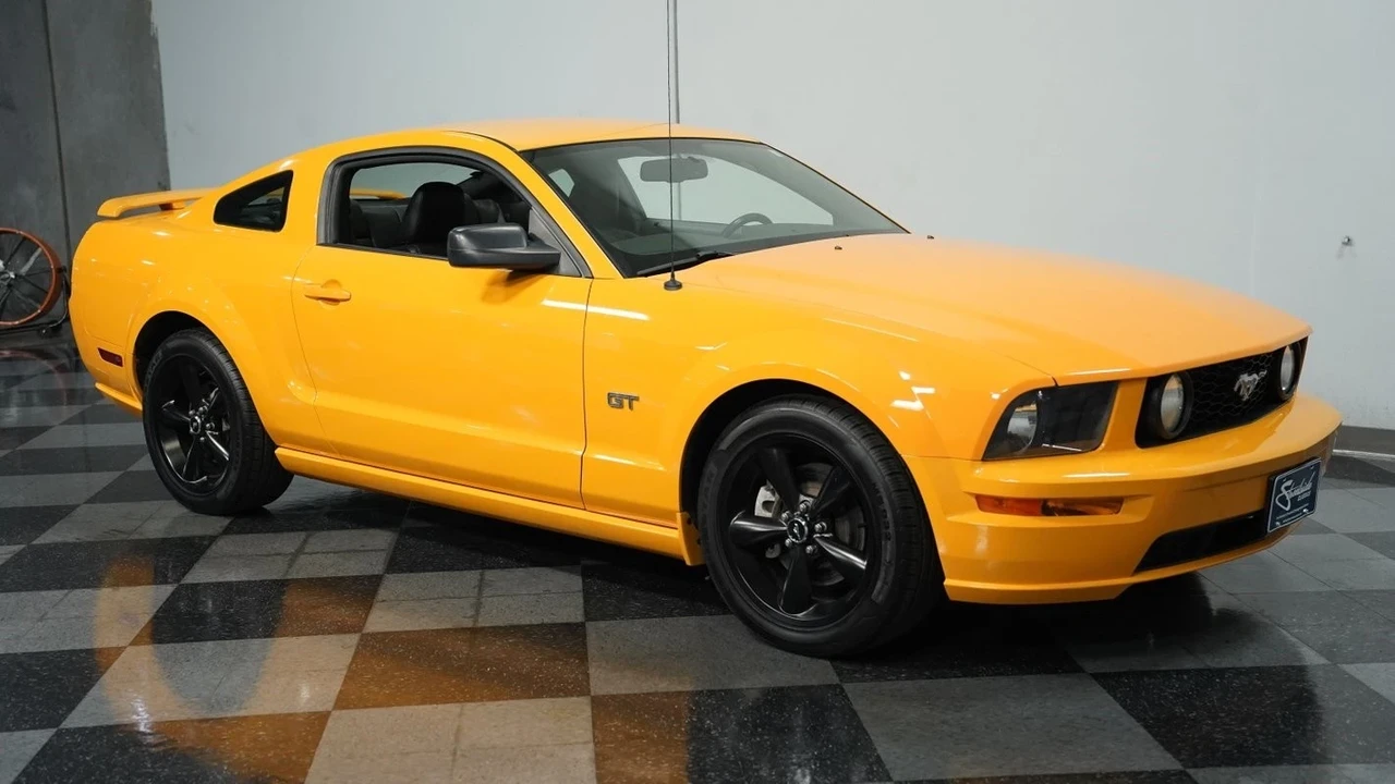 2007 Ford S197 Mustang - Image 14 of 21