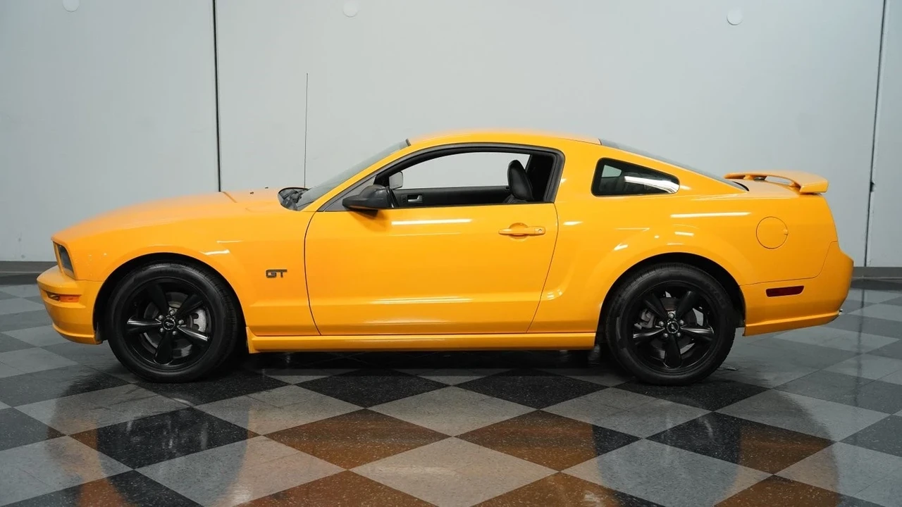 2007 Ford S197 Mustang - Image 3 of 12