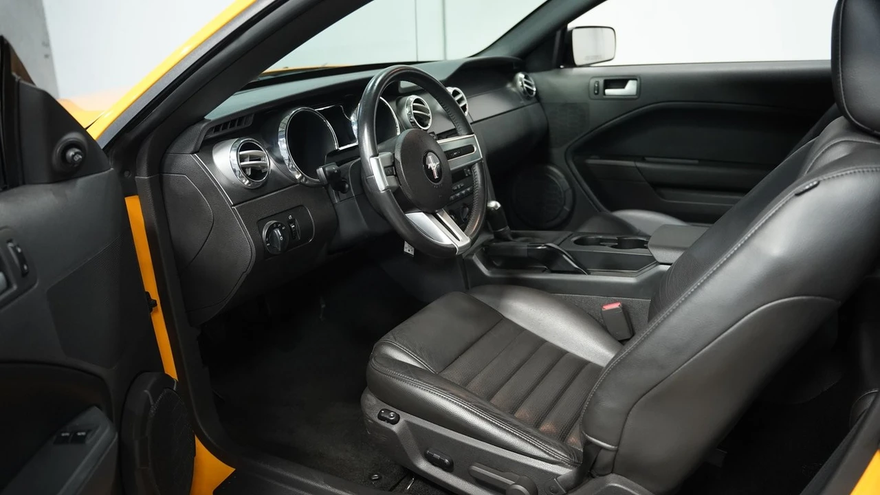 2007 Ford S197 Mustang - Image 4 of 12