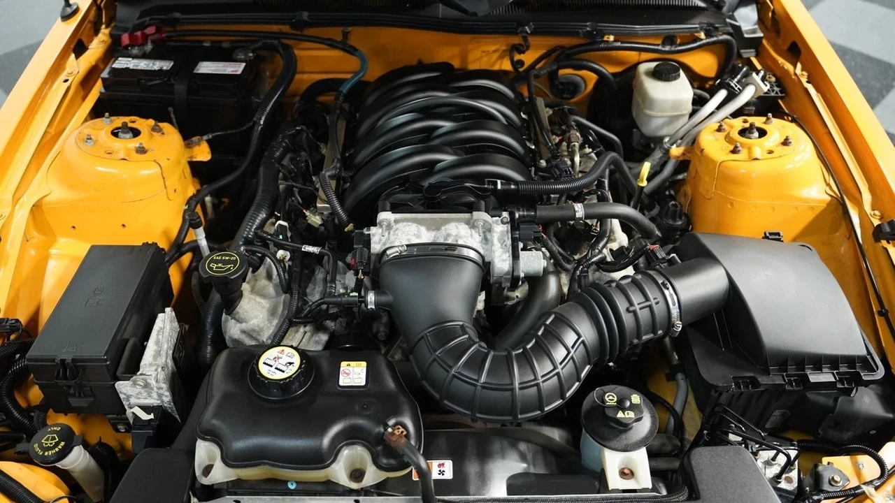2007 Ford S197 Mustang - Image 4 of 12