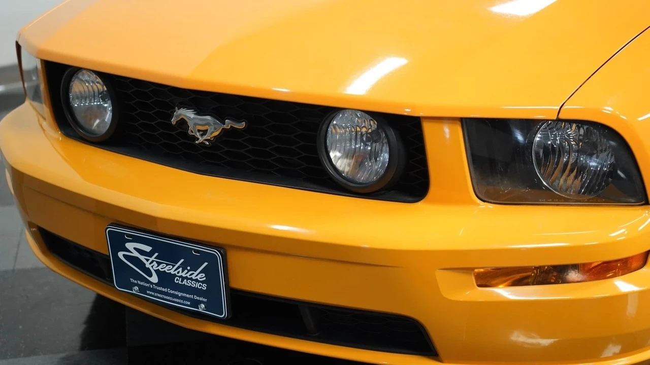 2007 Ford S197 Mustang - Image 18 of 21