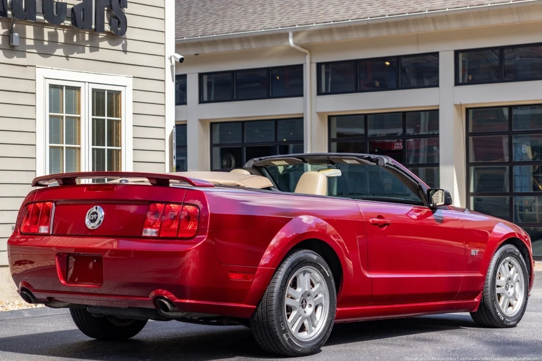2007 Ford S197 Mustang - Image 8 of 21