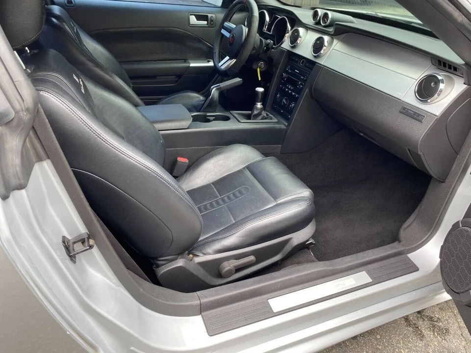 2007 Ford S197 Mustang - Image 8 of 20