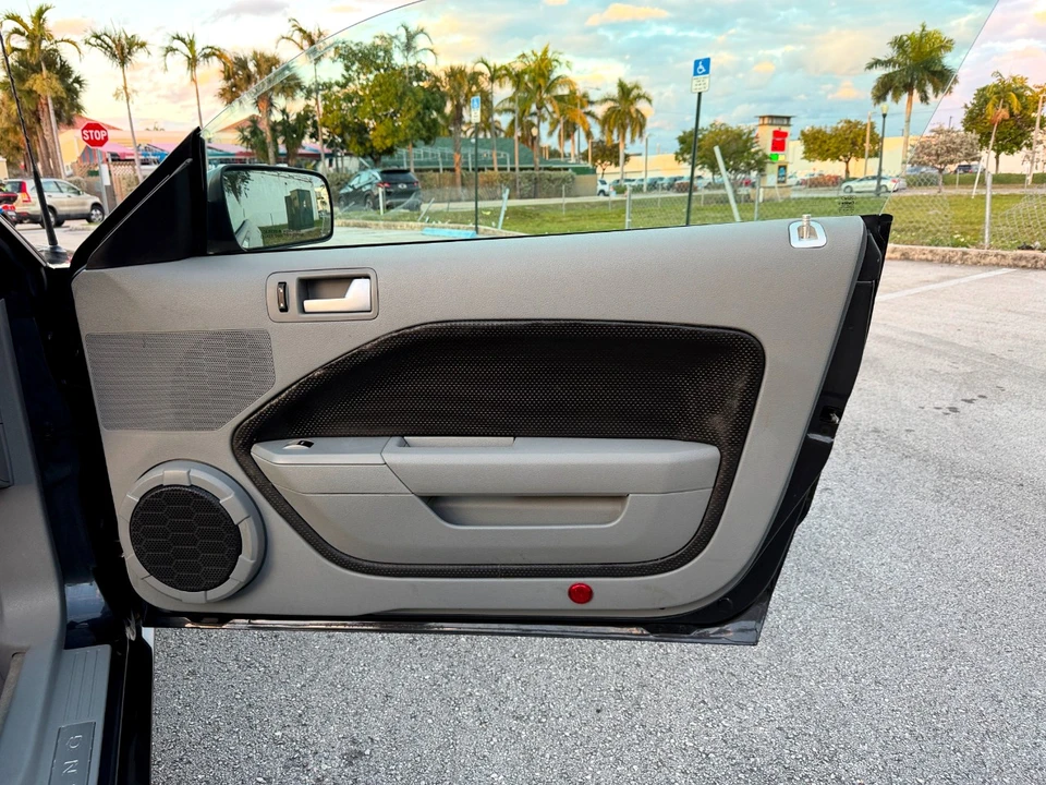 2007 Ford S197 Mustang - Image 14 of 21