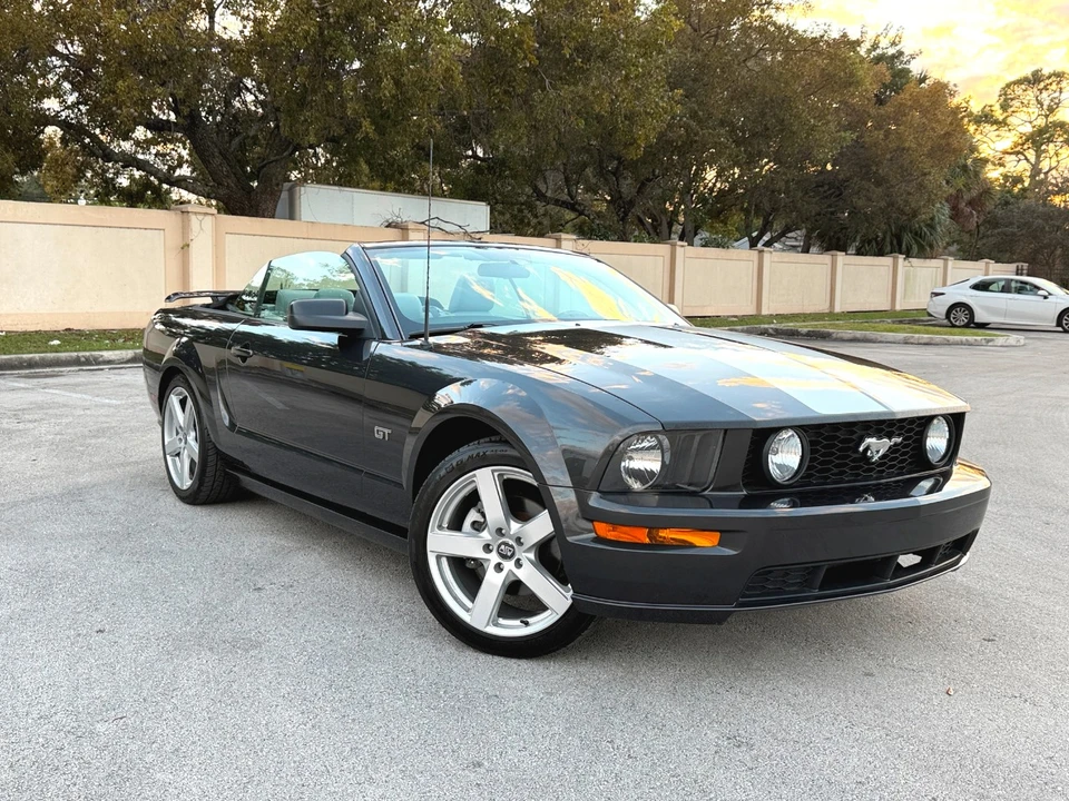 2007 Ford S197 Mustang - Image 2 of 21